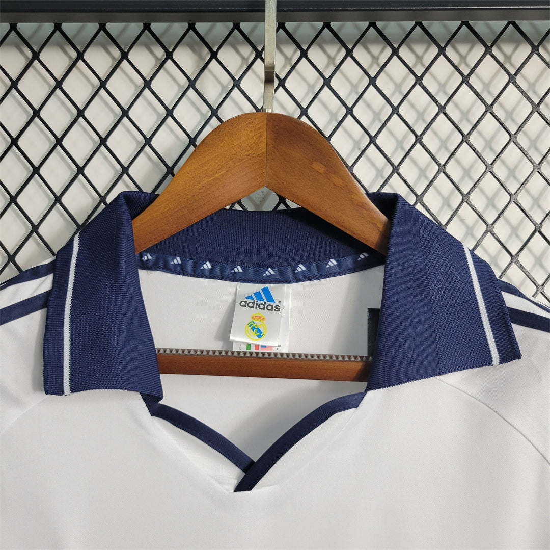 Retro Jersey | Real Madrid 2001