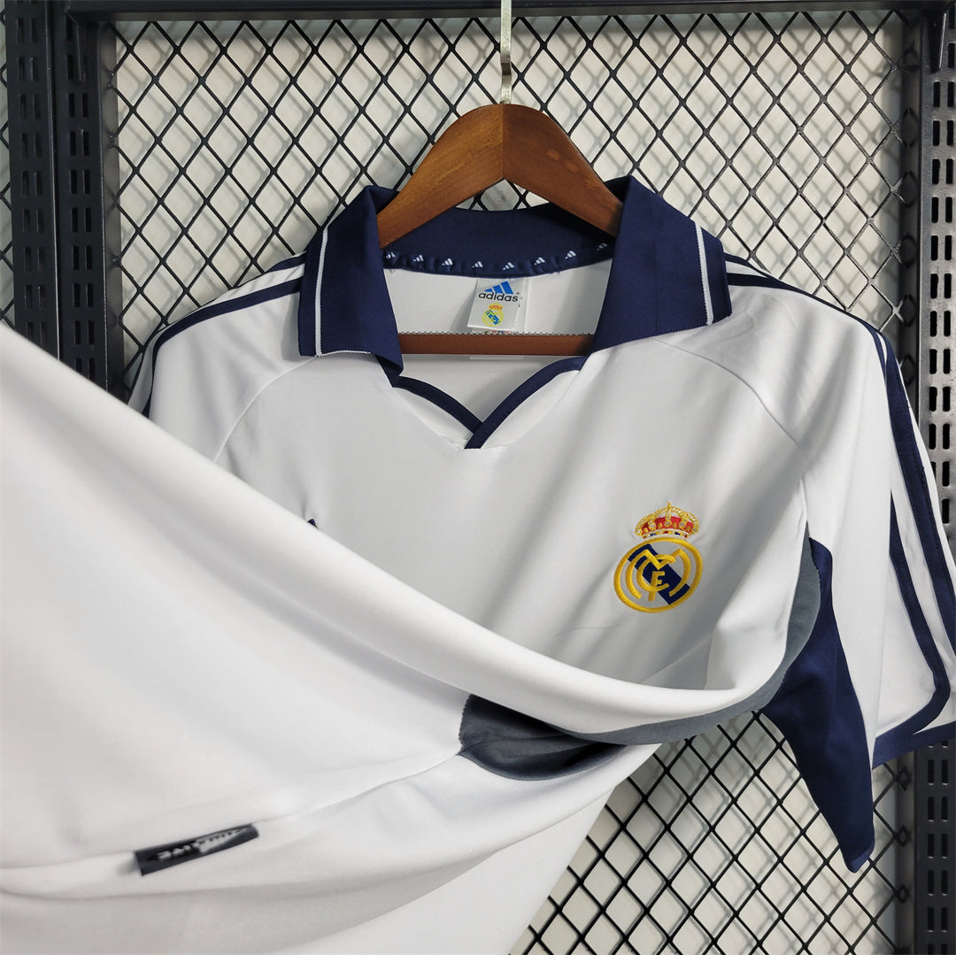 Retro Jersey | Real Madrid 2001